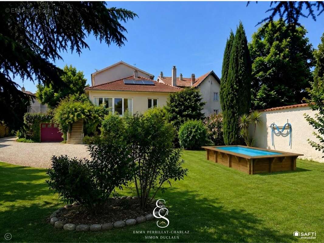 Maison 270 m² à Saint-Rambert-D'albon  - photo 2
