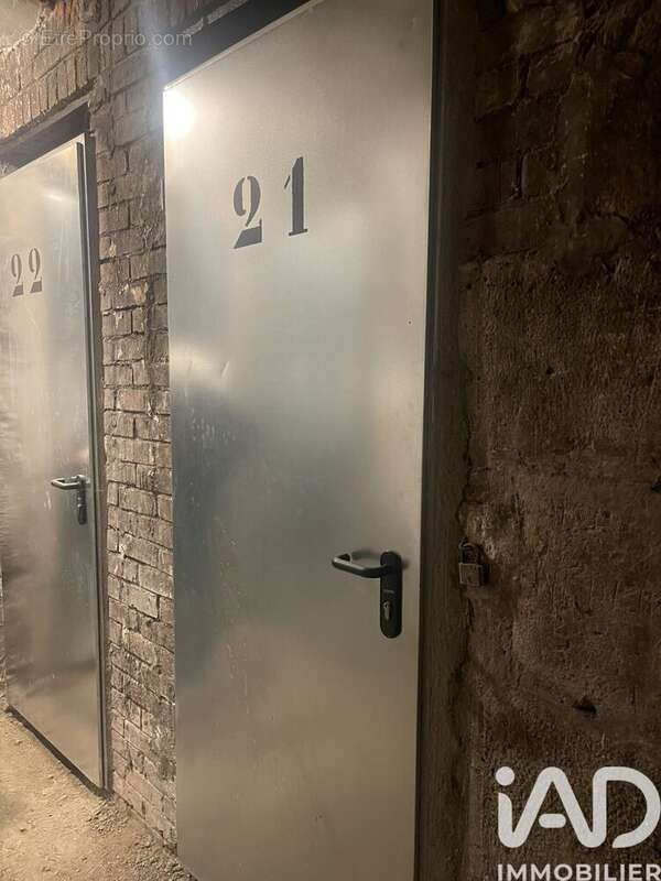 Photo 6 - Parking à PARIS-18E