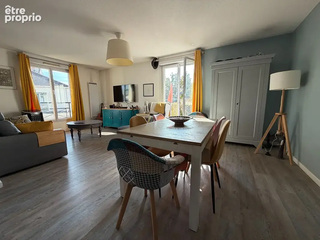Photo Appartement à Rosny-Sous-Bois au prix de 359 000€