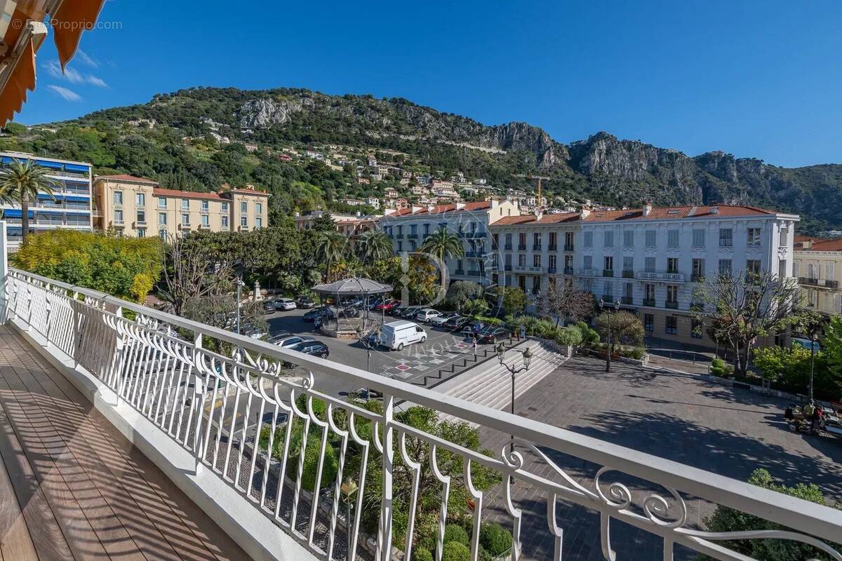 Appartement à BEAULIEU-SUR-MER