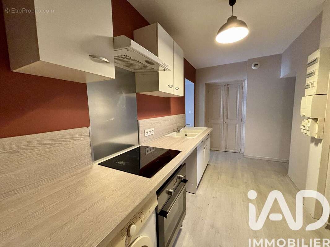 Appartement 40 m² à Vals-Les-Bains  - photo 7