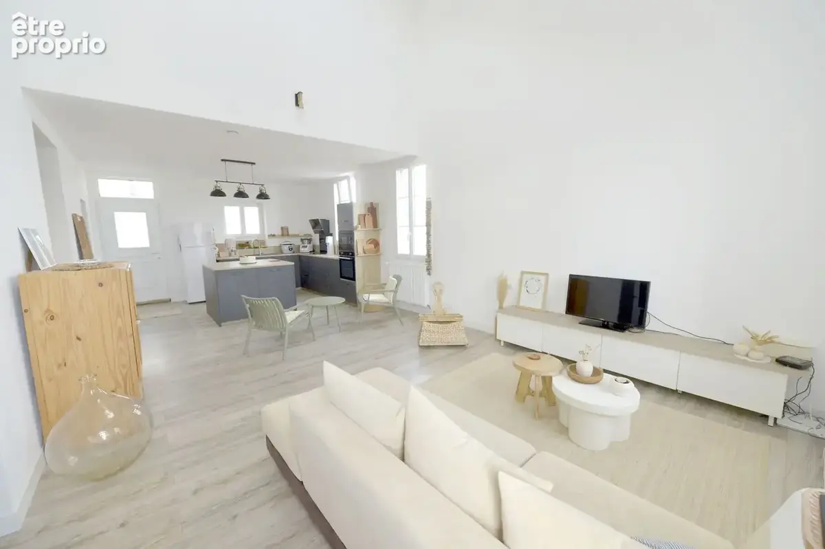 Maison 101 m² à Saint-Georges-De-Didonne  - photo 5