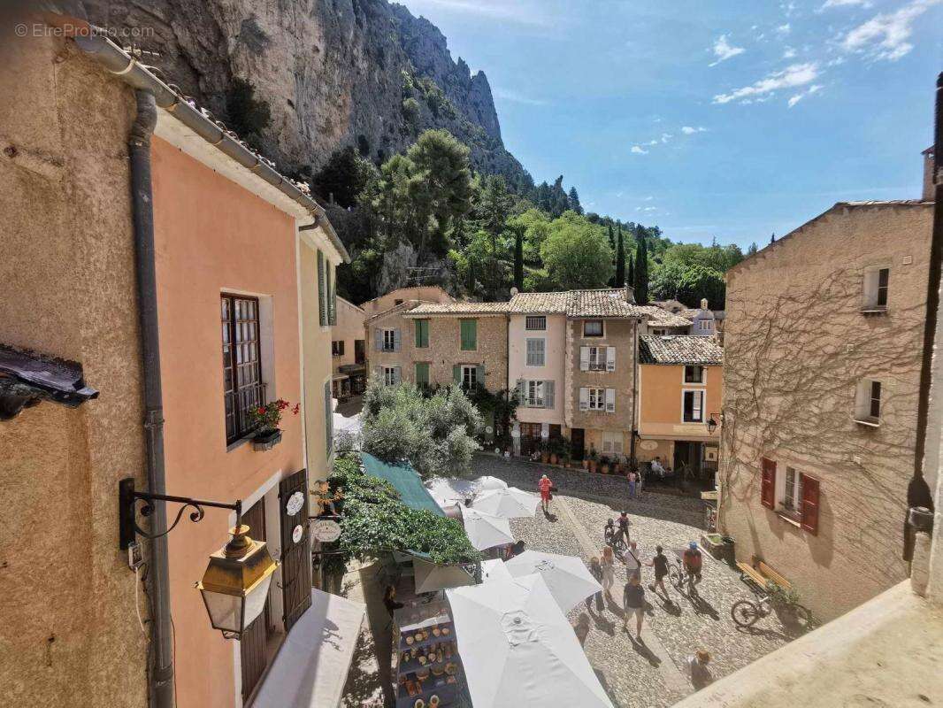 MOUSTIERS -SAINTE-MARIE  Maison de 6 pièces, 4 chambres,139m² - photo 13