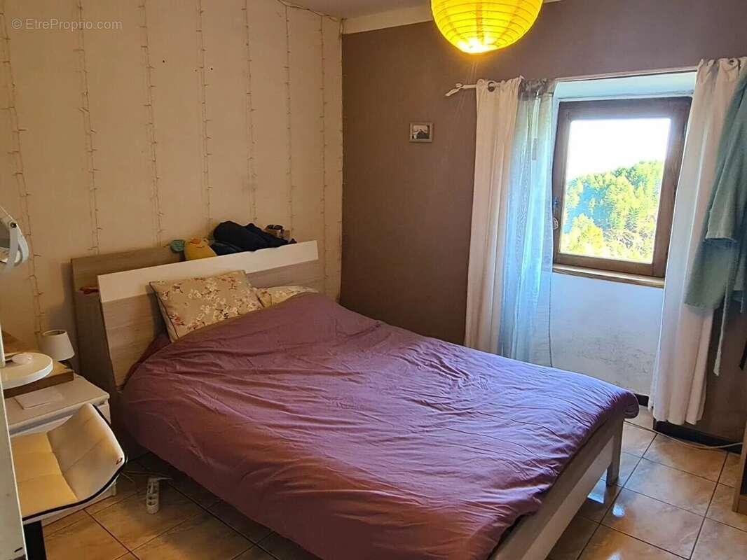 Maison à MALONS-ET-ELZE