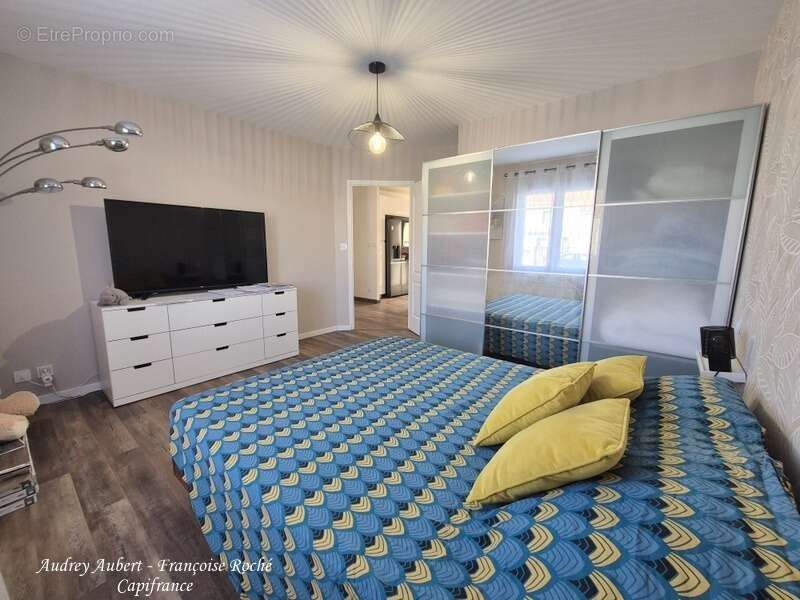 Maison à PUYROLLAND