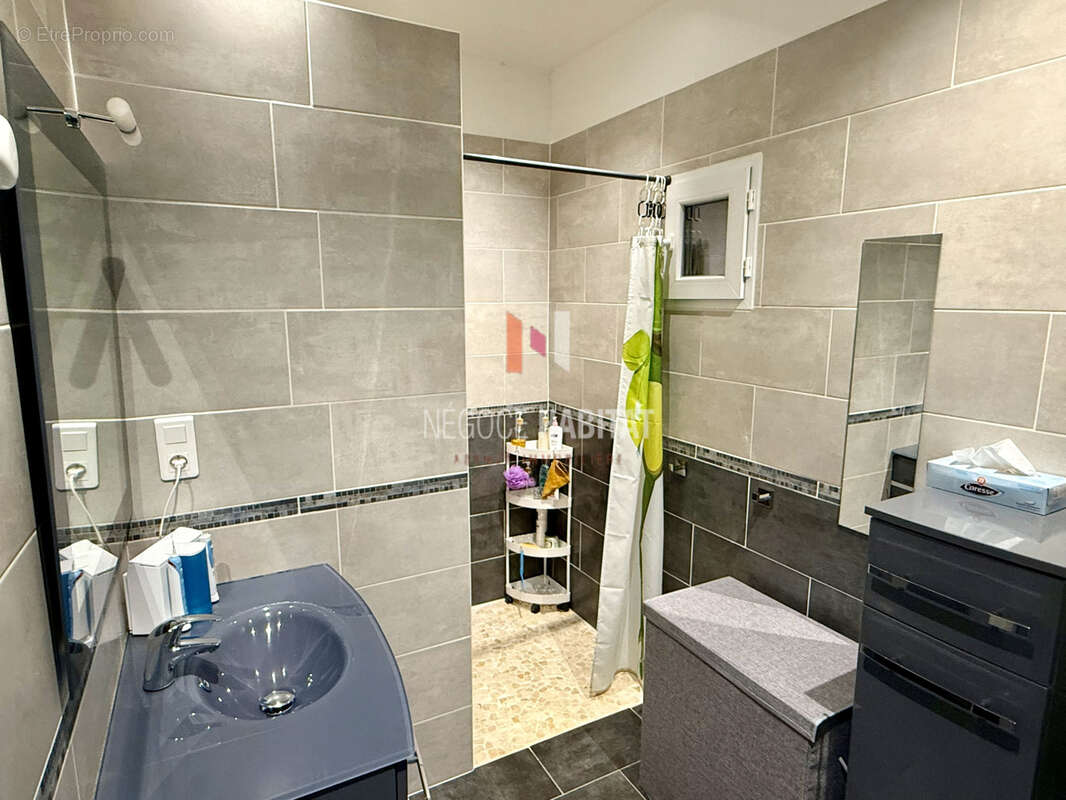 Maison à AIGUES-VIVES