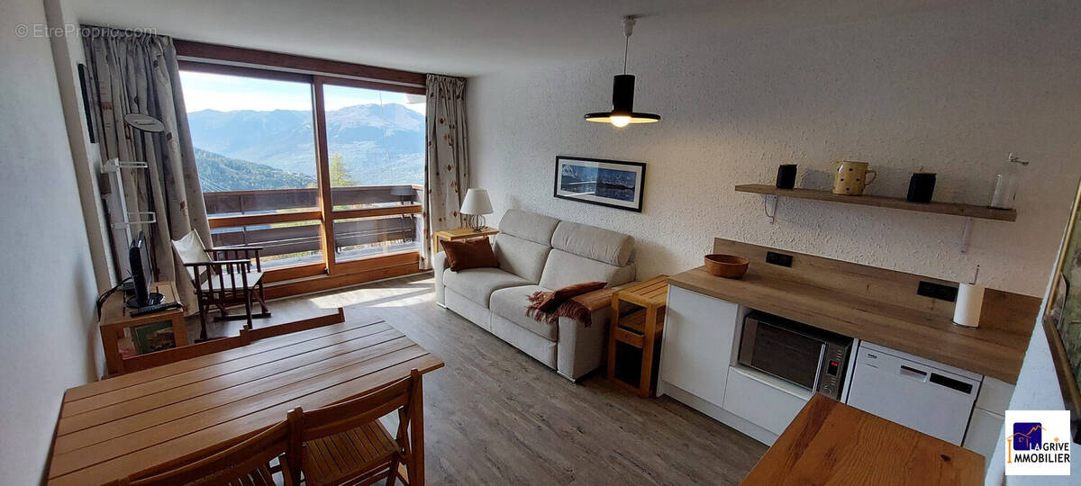 Appartement à PEISEY-NANCROIX