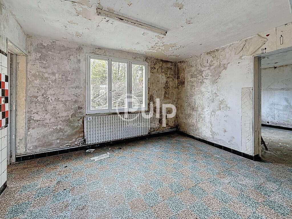 Maison à CAVRON-SAINT-MARTIN