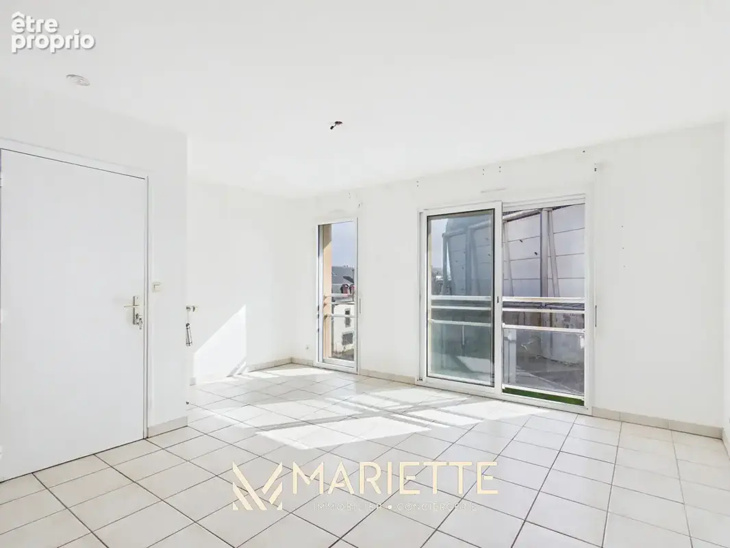 "ILIZ" Centre-ville - Appartement de 77 m² avec stationnement - photo 6