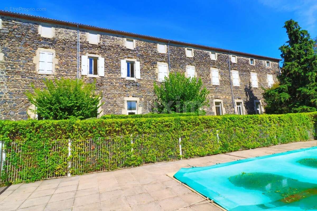 Appartement à MIRABEL