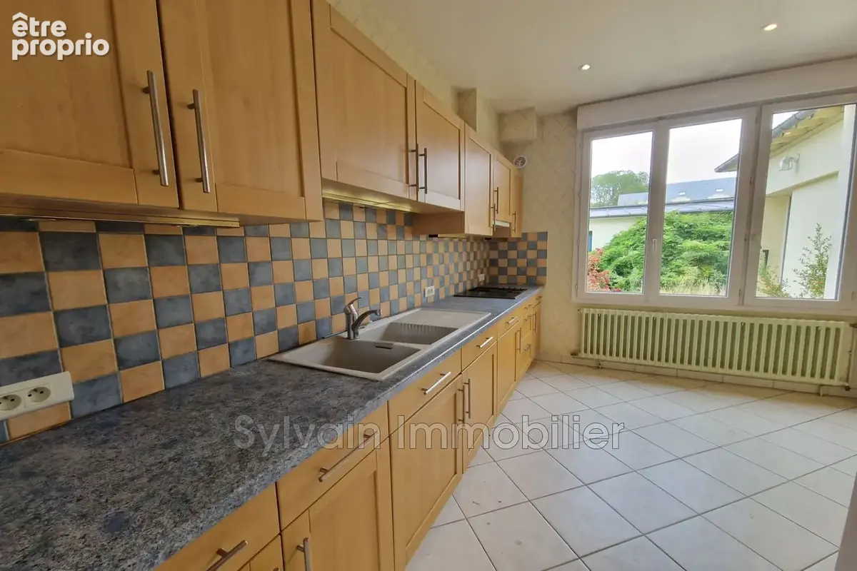 Maison 5 pièces 161 m² à vendre à Gournay-En-Bray (76220) - photo 3