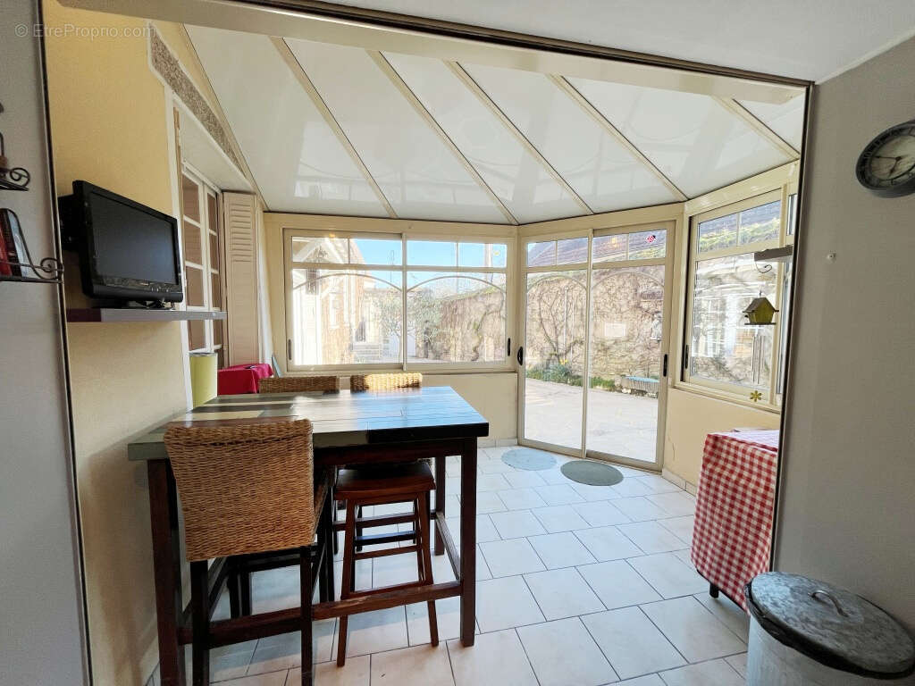 Maison à FONTAINEBLEAU