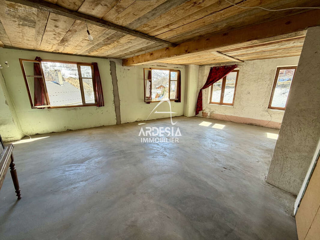Maison à VALLOIRE