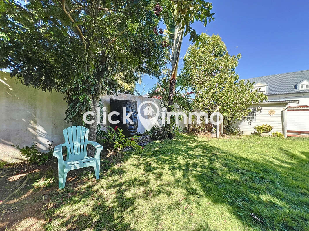 Maison à BAIE-MAHAULT