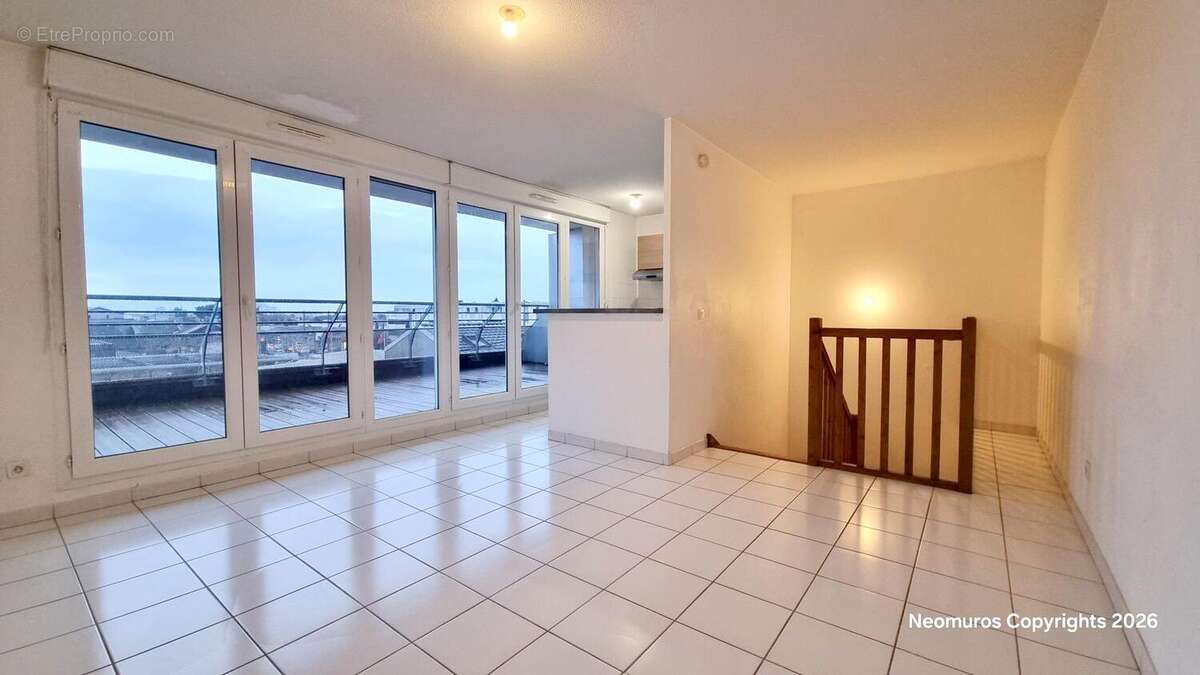 Appartement à VILLENAVE-D'ORNON