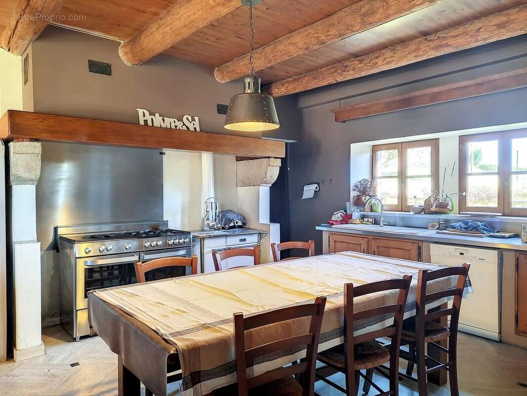 Maison à CHASPINHAC