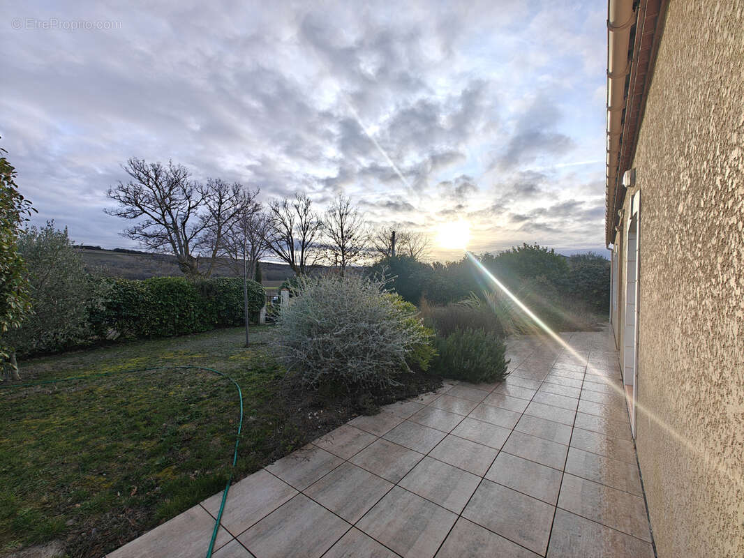 Maison à LAURAGUEL