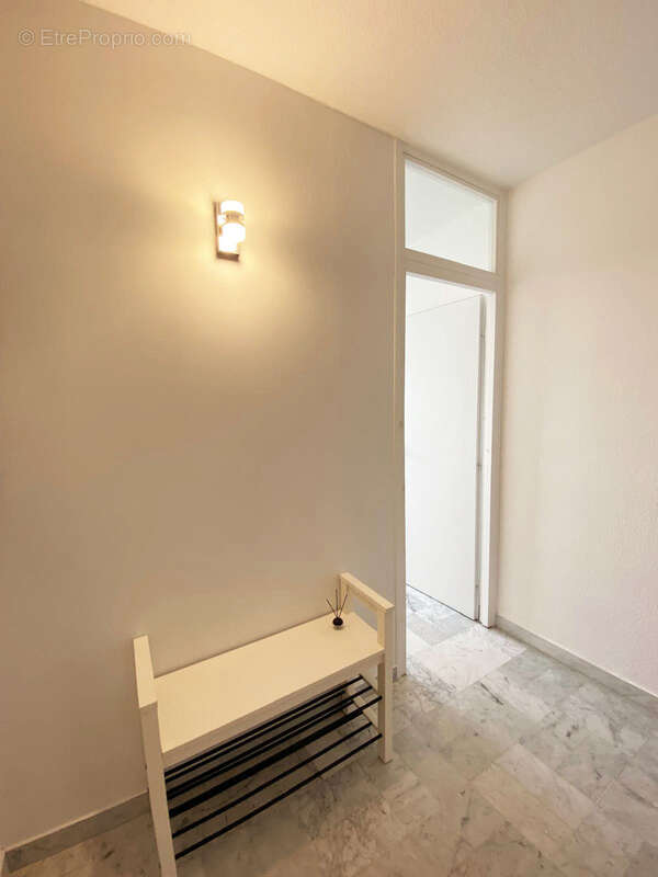 Appartement à MANDELIEU-LA-NAPOULE