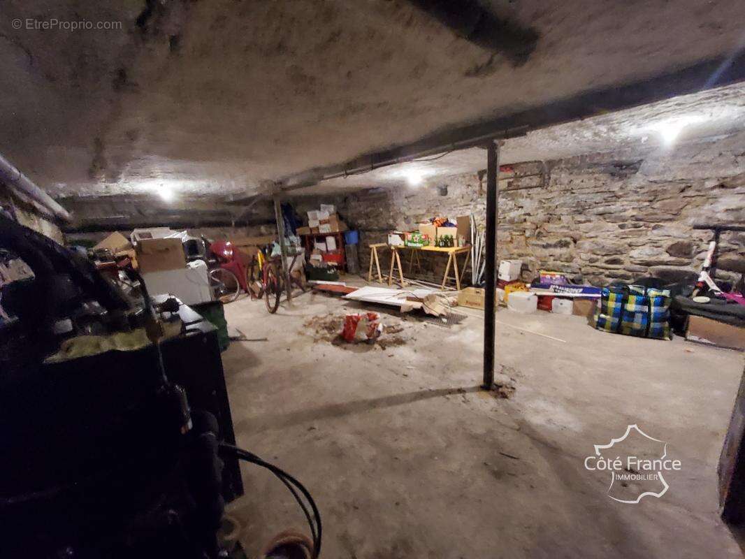 Revin 08. Immeuble de rapport - photo 12