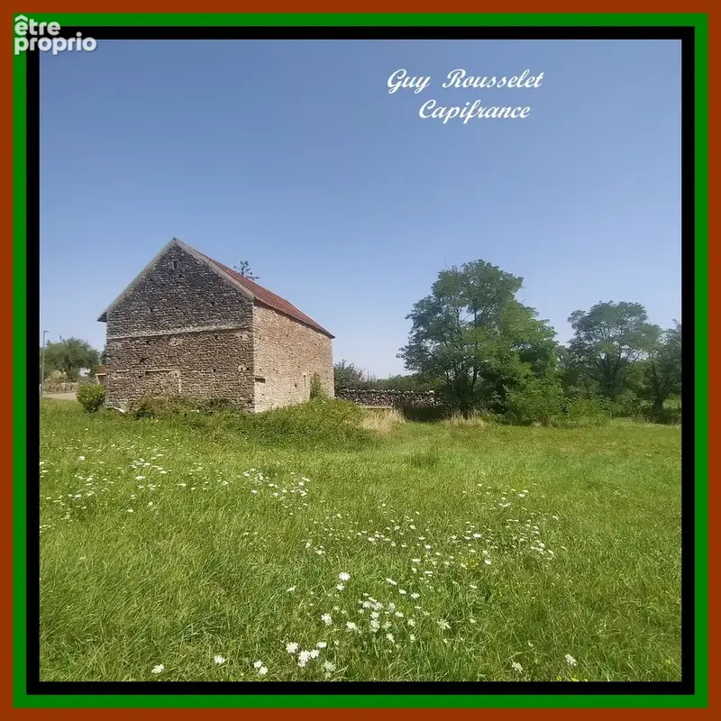 Propriete a vendre faite d'une maison, d'une grange, d'un grand terrain - photo 14