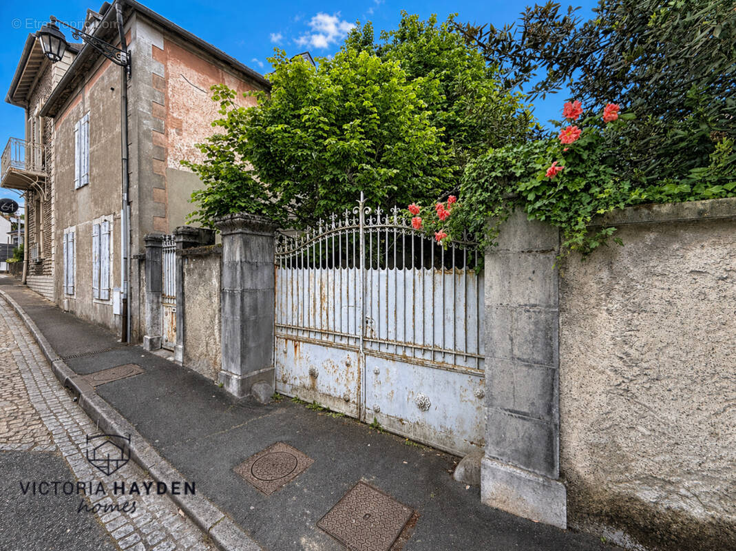 Maison à LESCAR