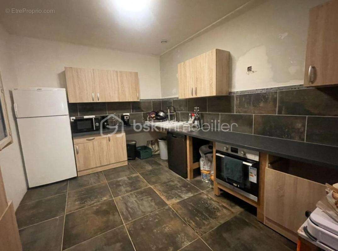 Maison à LE BUISSON-DE-CADOUIN