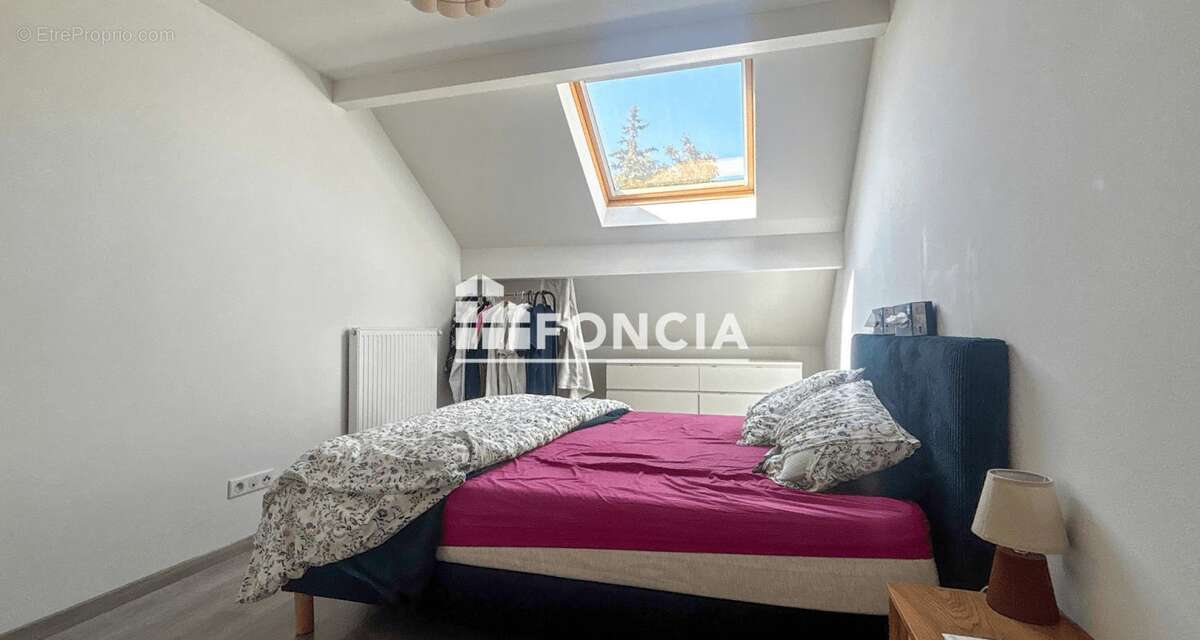 À vendre Maison 4 pièces 86,48 m² - VORGES-LES-PINS 25320 - photo 6