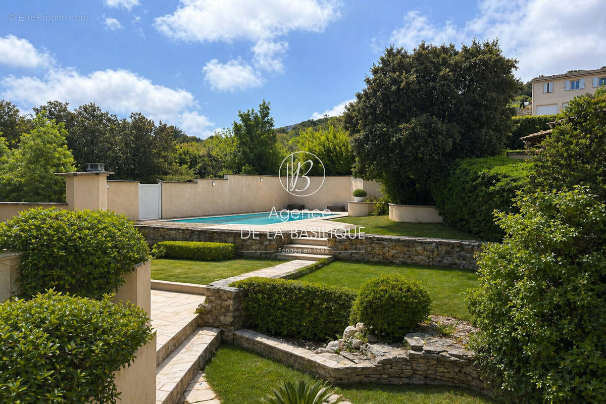 Maison à SAINT-MAXIMIN-LA-SAINTE-BAUME