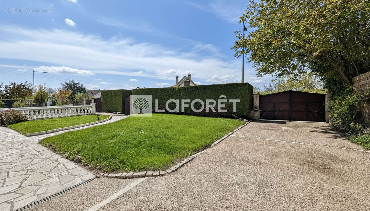 Maison à JOUE-LES-TOURS