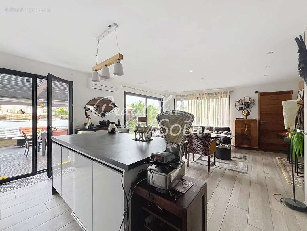 Maison à CANET-EN-ROUSSILLON