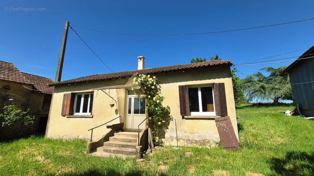 Maison à SAINTE-ALVERE