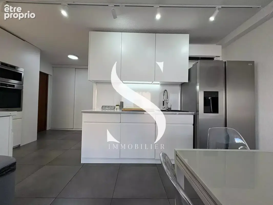 Appartement 4 pièces à vendre Golfe Juan Centre ville - photo 12