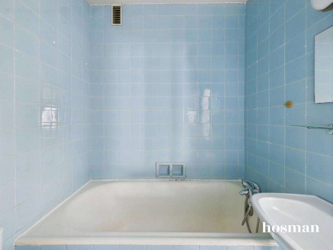 Appartement à PARIS-7E