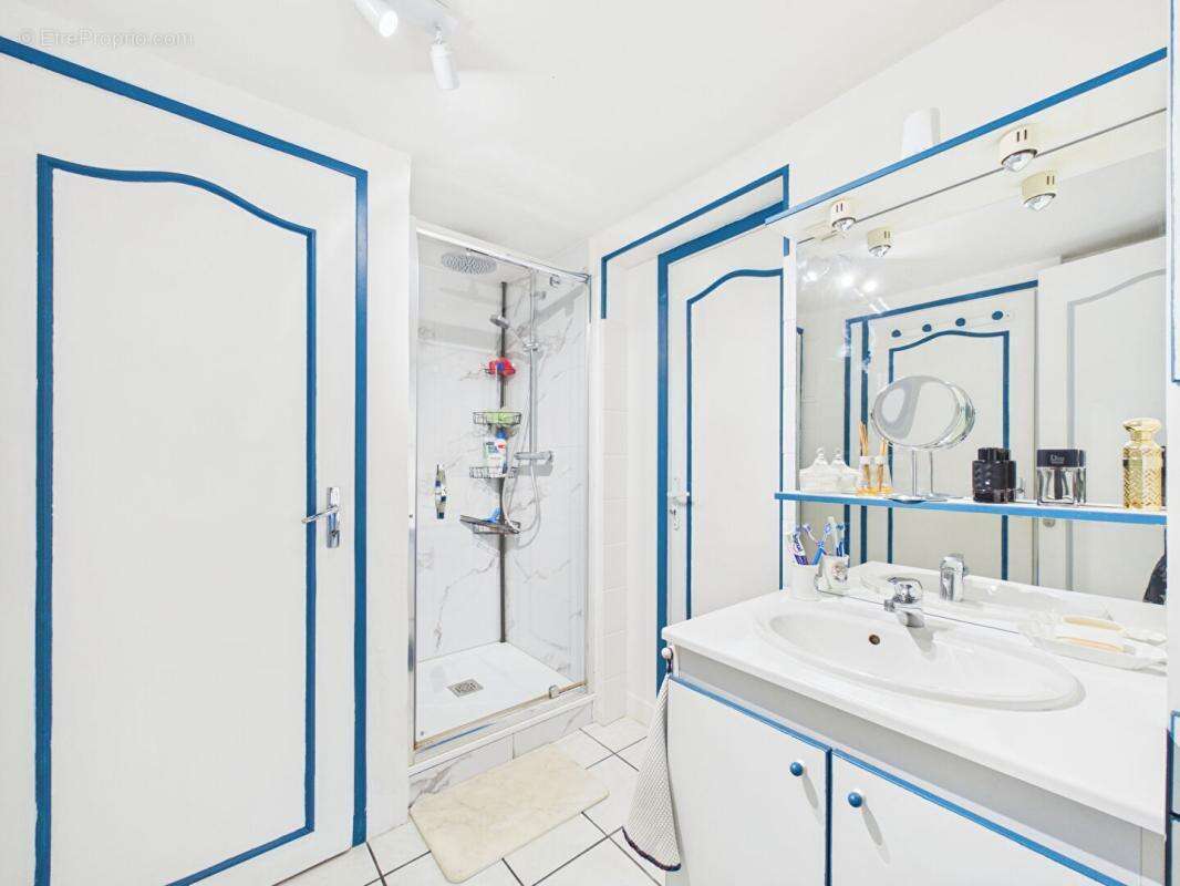 Maison de 107 m2 à Chatellerault, 3 chambres, jardin, garage - photo 12