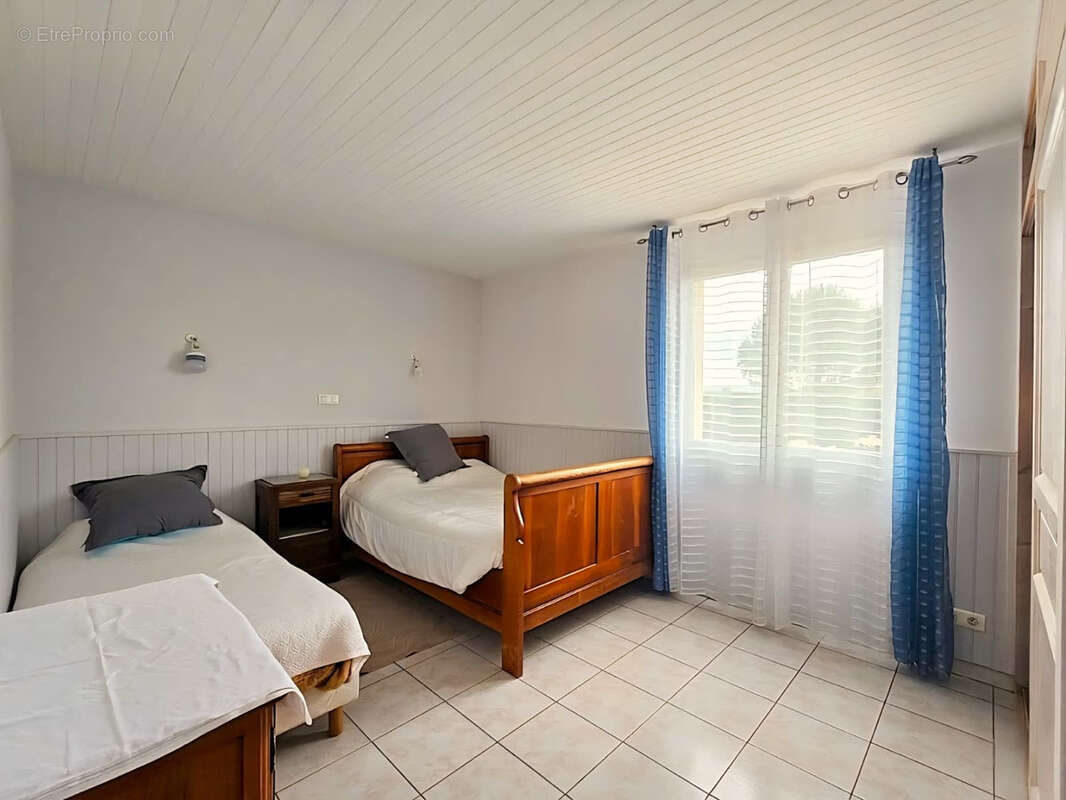 Vaste plain pied familial  avec grand jardin - photo 18