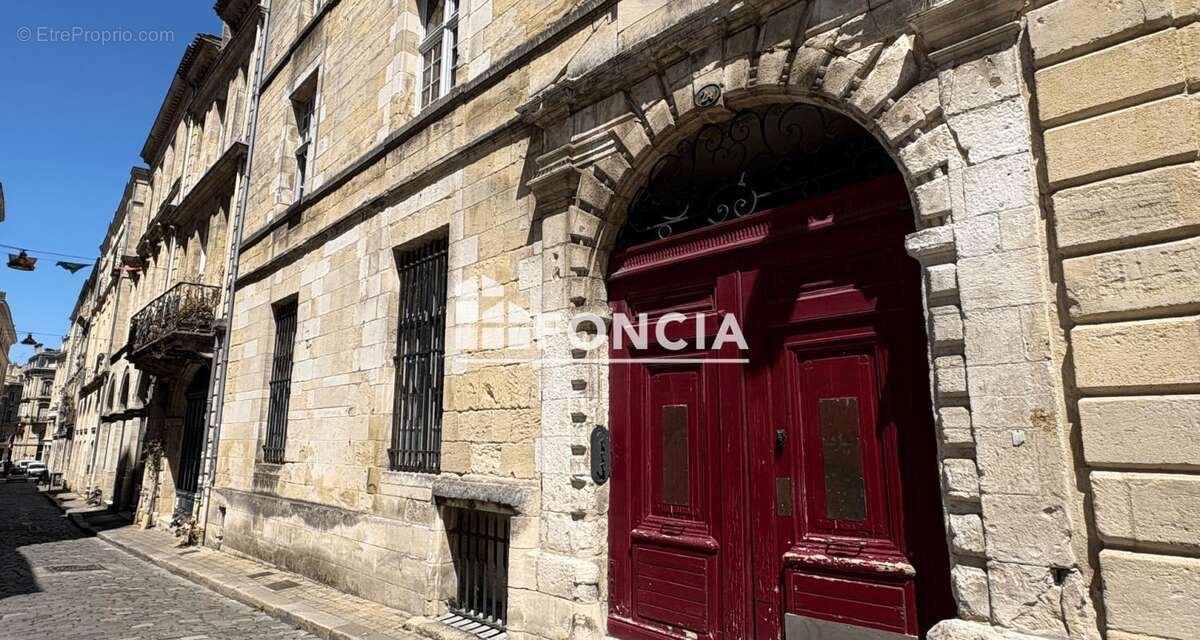 Appartement à BORDEAUX