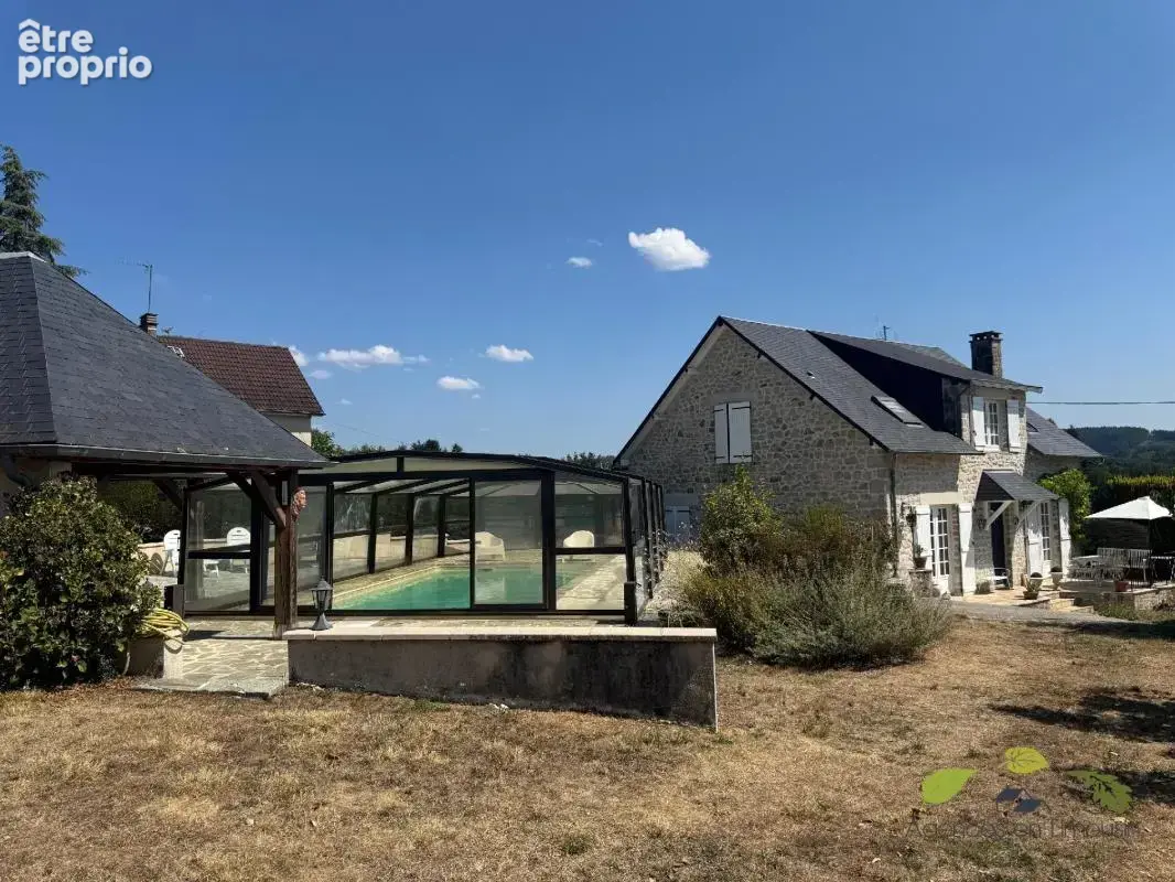 Maison 5 pièces 136 m² à vendre à Treignac (19260) - photo 5