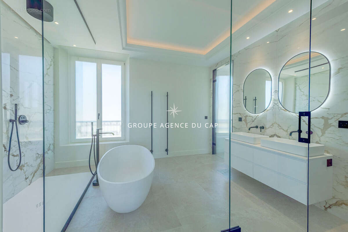 Maison à SAINT-RAPHAEL