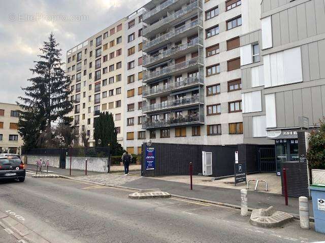 Appartement à BONDY