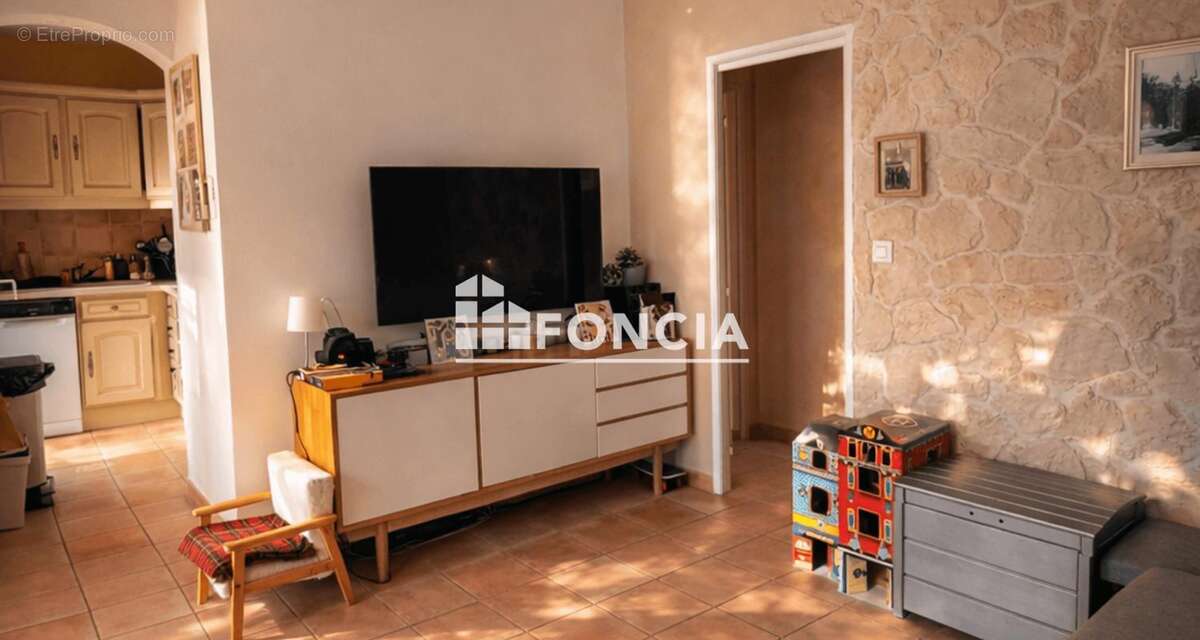Appartement à HYERES