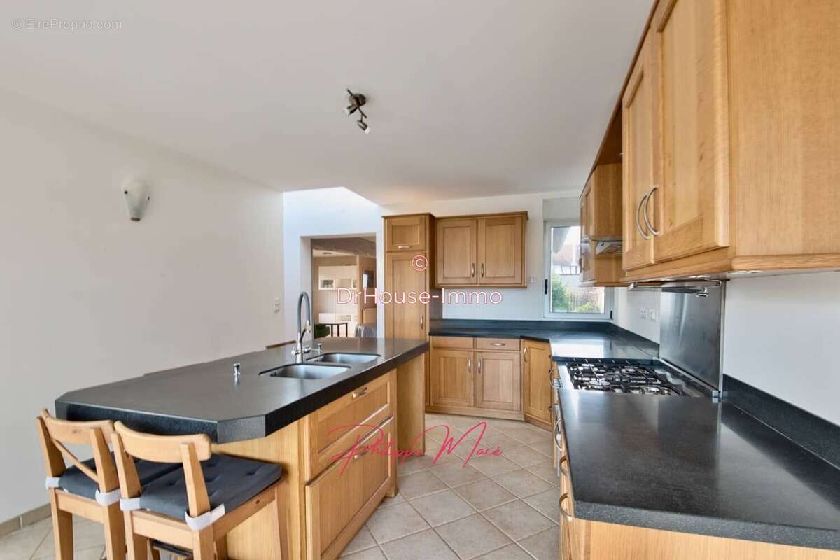 Maison 180 m² à Auzouville-Sur-Ry  - photo 63