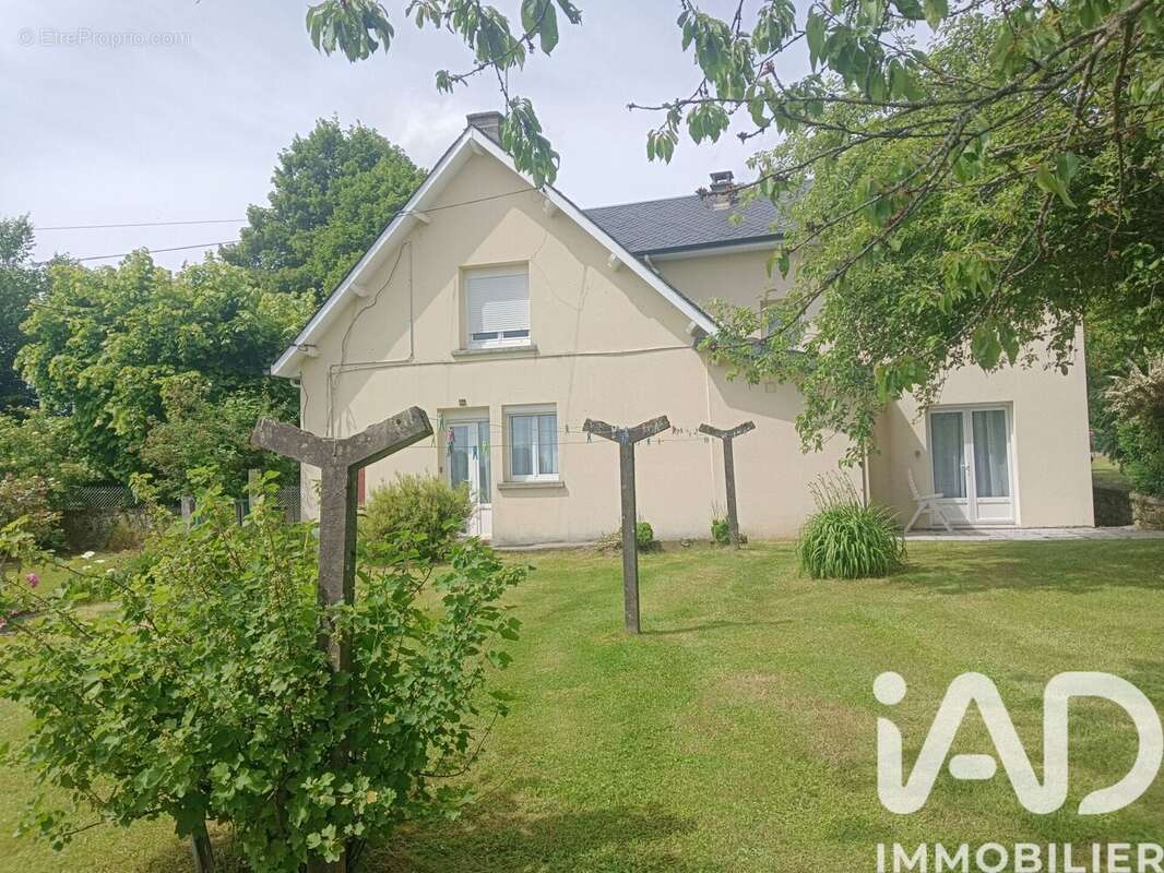 Photo 3 - Maison à SAINT-MARTIAL-DE-GIMEL