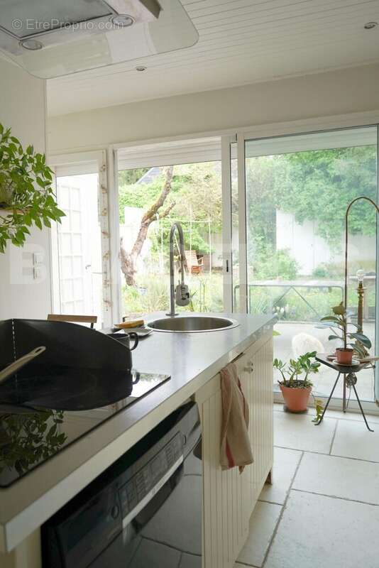 F041BB80-2D64-4531-87A3-EFD3F752FE0D - Maison à CHENNEVIERES-SUR-MARNE