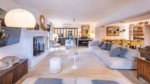 Maison à EYGALIERES