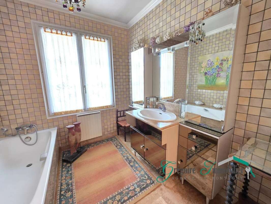 Bourron Marlotte : Maison 6 pièces 250 m2 - photo 17