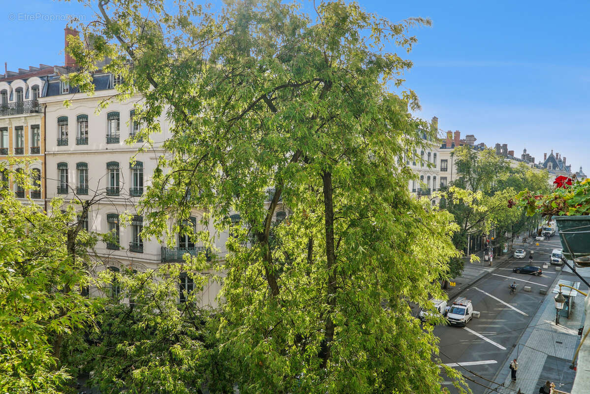 Appartement à LYON-1E