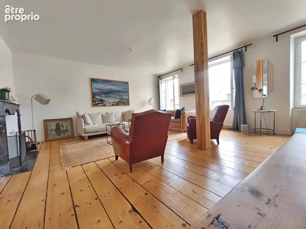 SAINT-SERVAN – T3 de 96 m² avec jardin, au cœur du centre-ville - photo 4