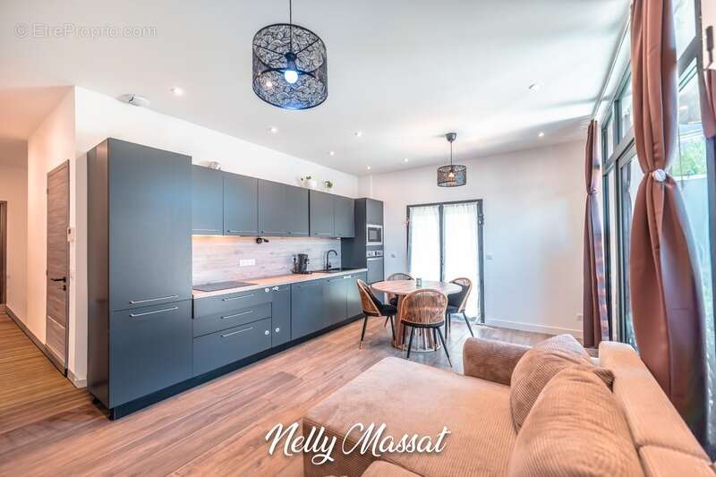 Appartement à LA RAVOIRE