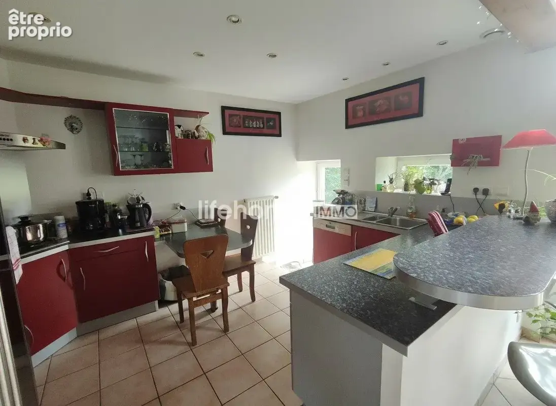 Maison 165 m² à Chassignolles  - photo 7