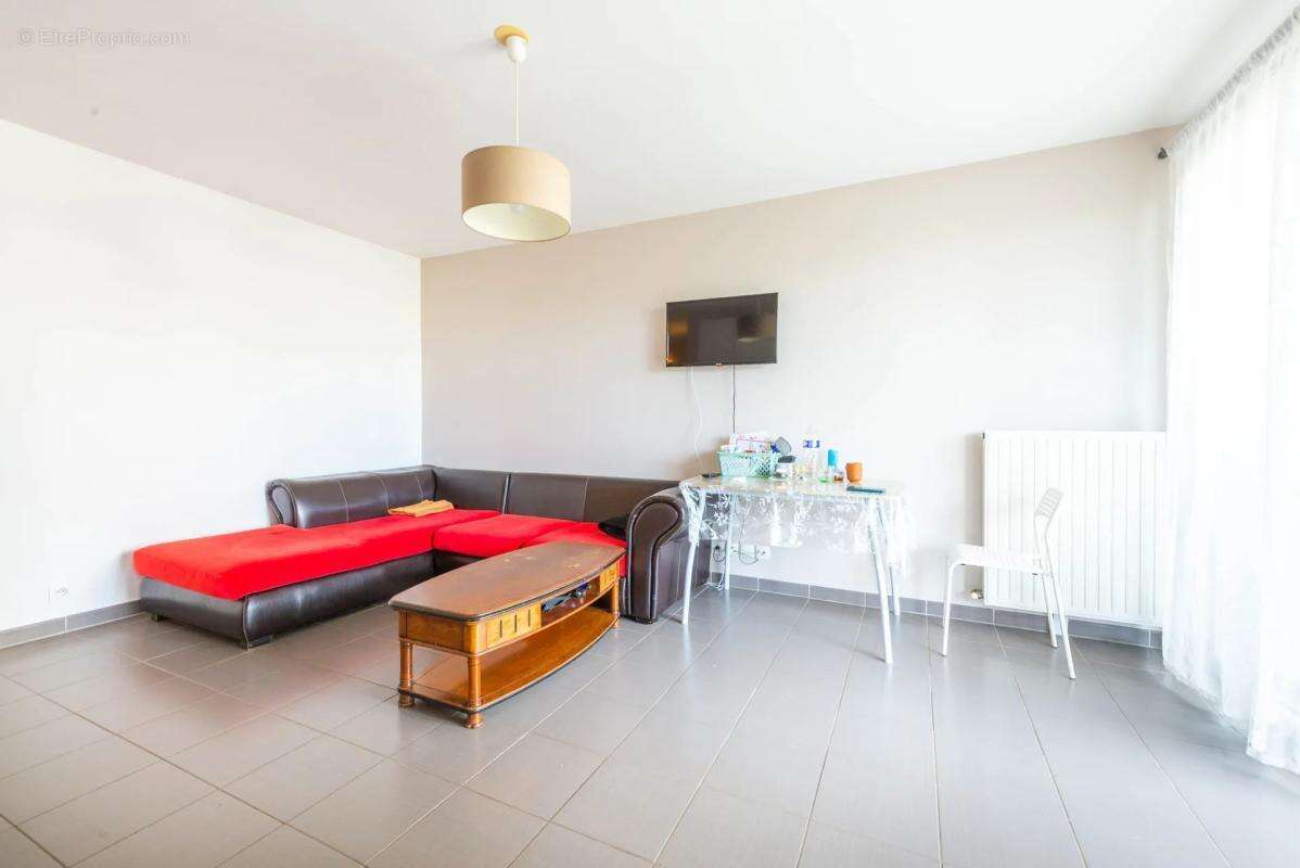 Appartement à CORBEIL-ESSONNES